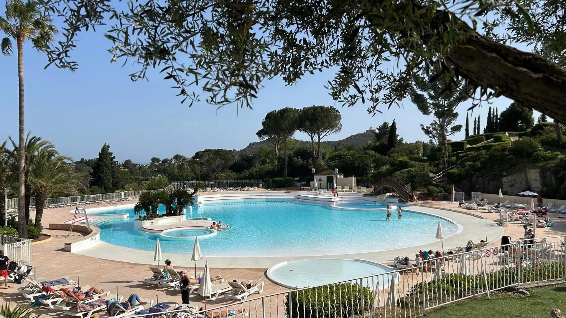 아파트 Appartement 4 Personnes Cap Esterel Centre Du Village Saint-Raphaël